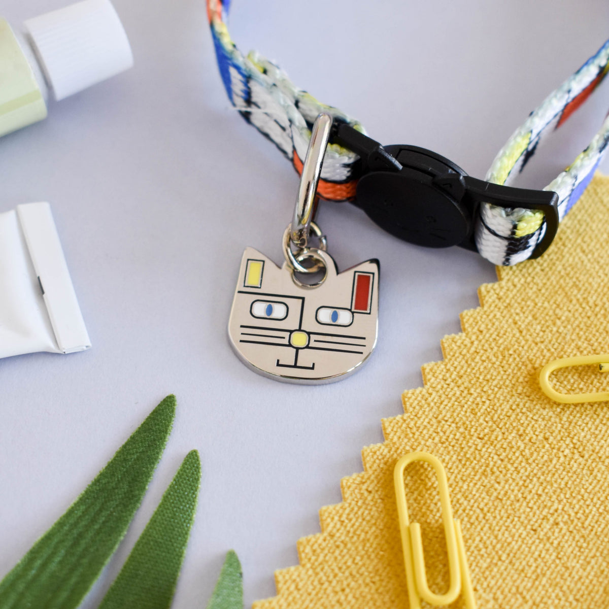 尼亚斯基喵德里安艺术家猫项圈